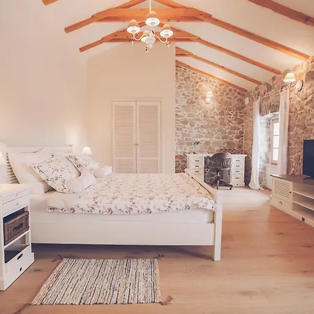 Deluxe Villa Gabonjin